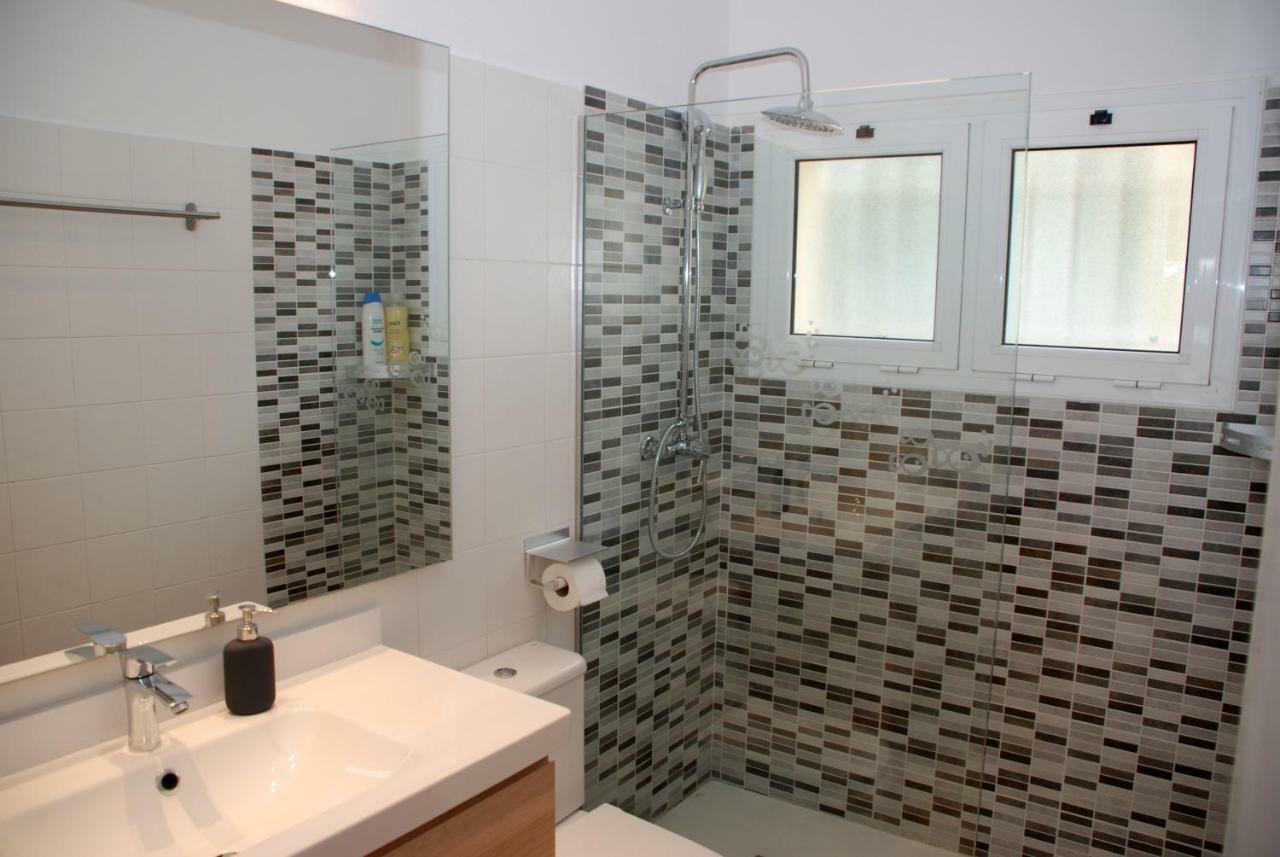 Appartement New Madrague Sun à Roses Extérieur photo