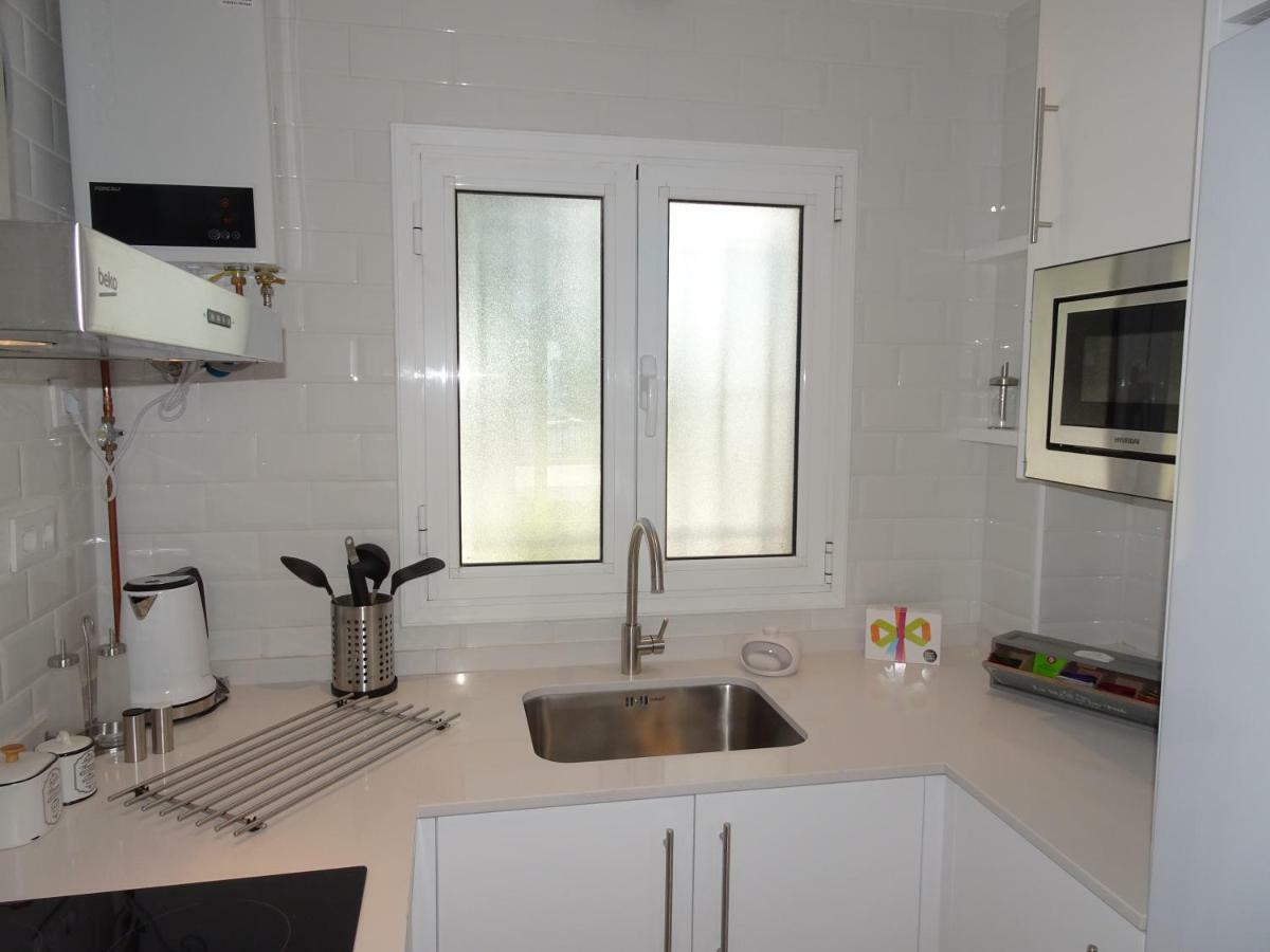Appartement New Madrague Sun à Roses Extérieur photo